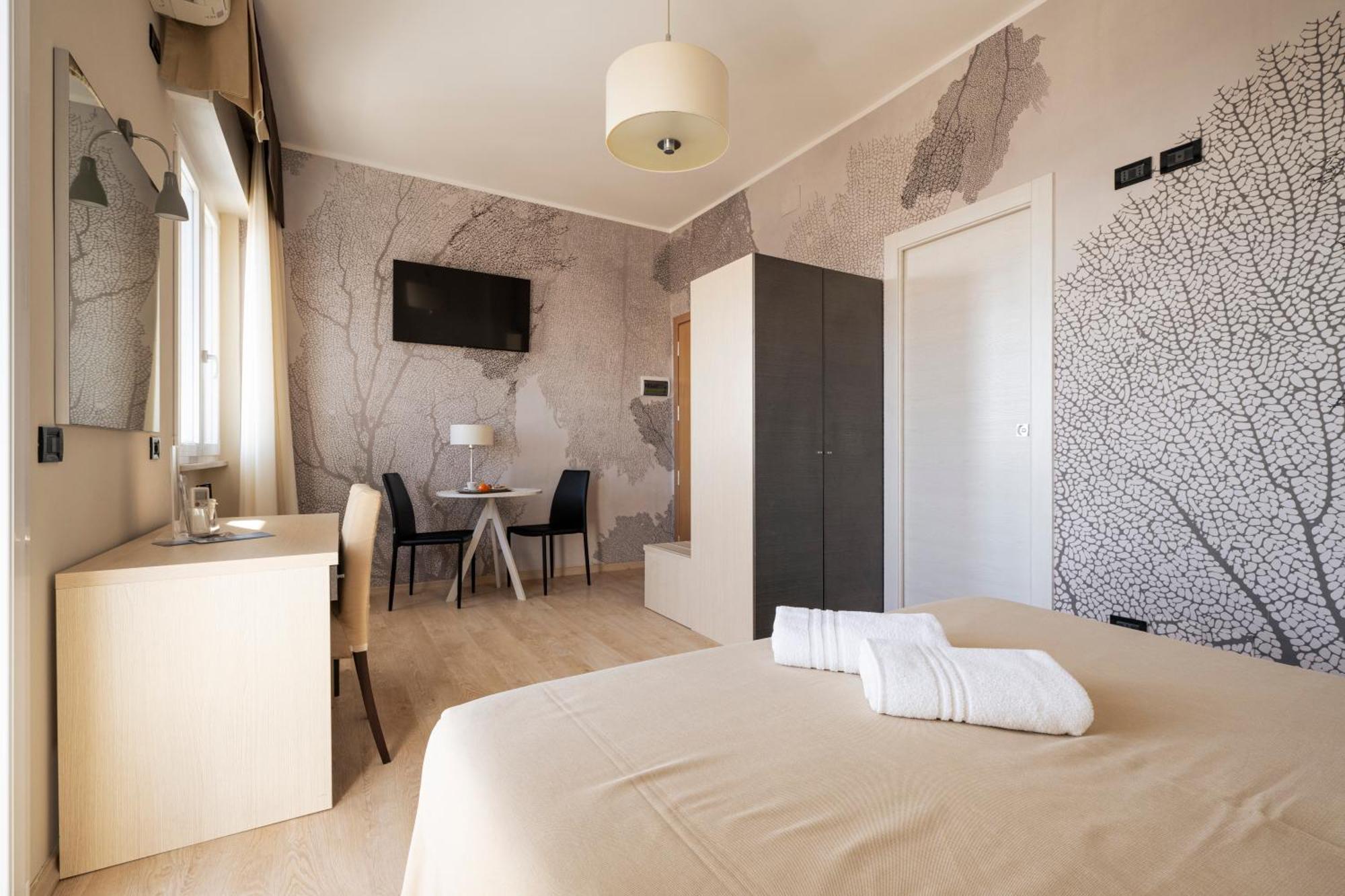 Hotel Mondial Porto Recanati Bagian luar foto